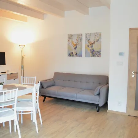 Deluxe Aparthotel